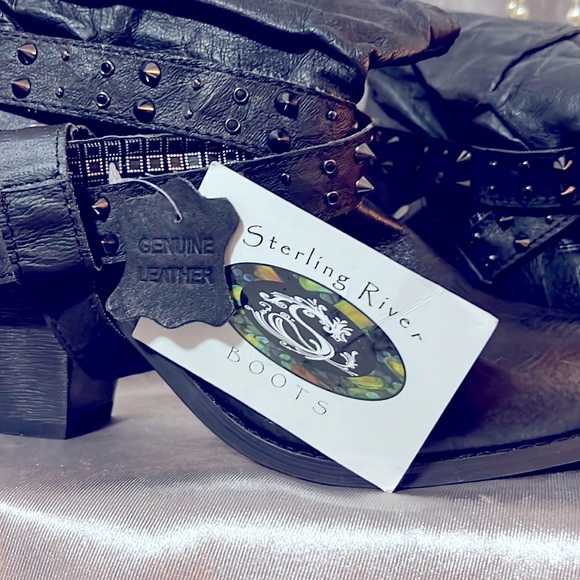 NWT! Sterling River Studded Black Leather Harness Boot, size 10. - Picture 8 of 11